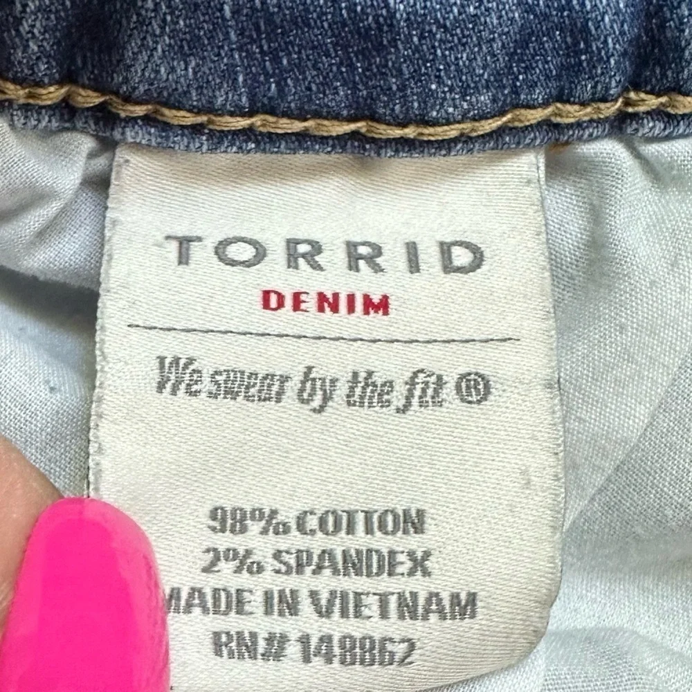Torrid Raw hem Denim Shorts